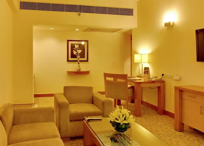 Executive Atrium King Suite